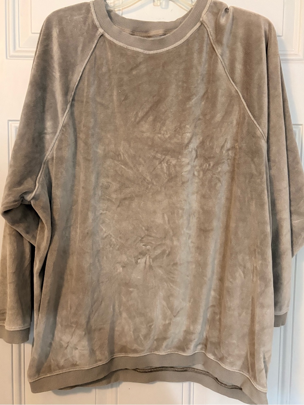 aerie Plush Crewneck Sweatshirt in Taupe